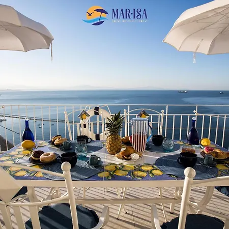Mar-isa Amalfi Coast بيت ضيافة *