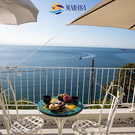 Mar-isa Amalfi Coast بيت ضيافة