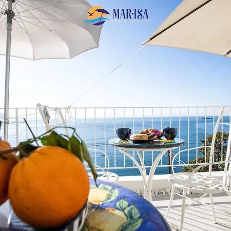 Mar-isa Amalfi Coast بيت ضيافة
